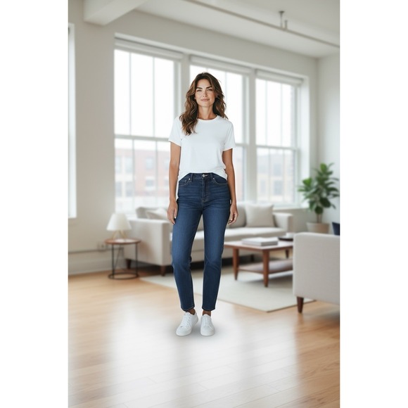 Levi's 525 Perfect Waist Straight Leg Women's Blue Jeans Stretch 31x31 Dark Wash - Picture 1 of 15